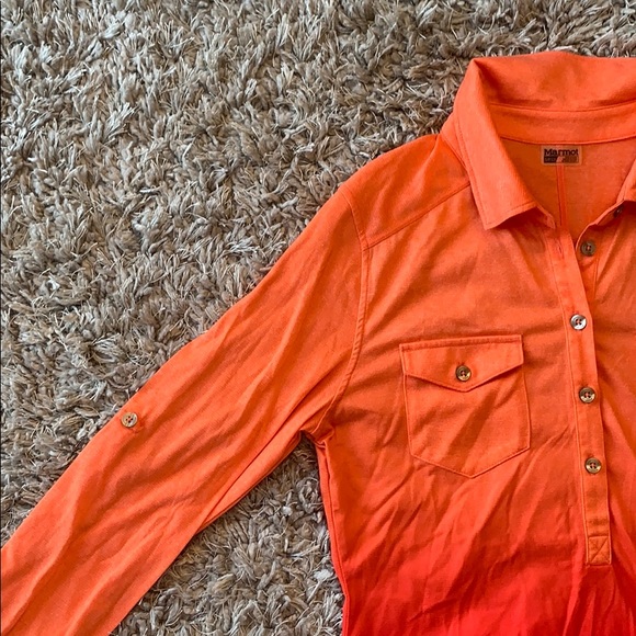 MARMOT Ombré Long Sleeve 1/2 Button Down Top - Picture 4 of 12